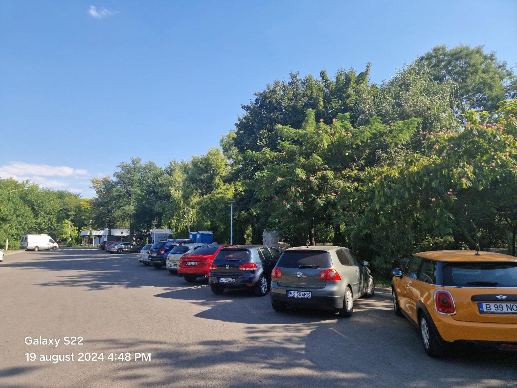 Park Monument Studio Aparthotel Braila Exterior photo